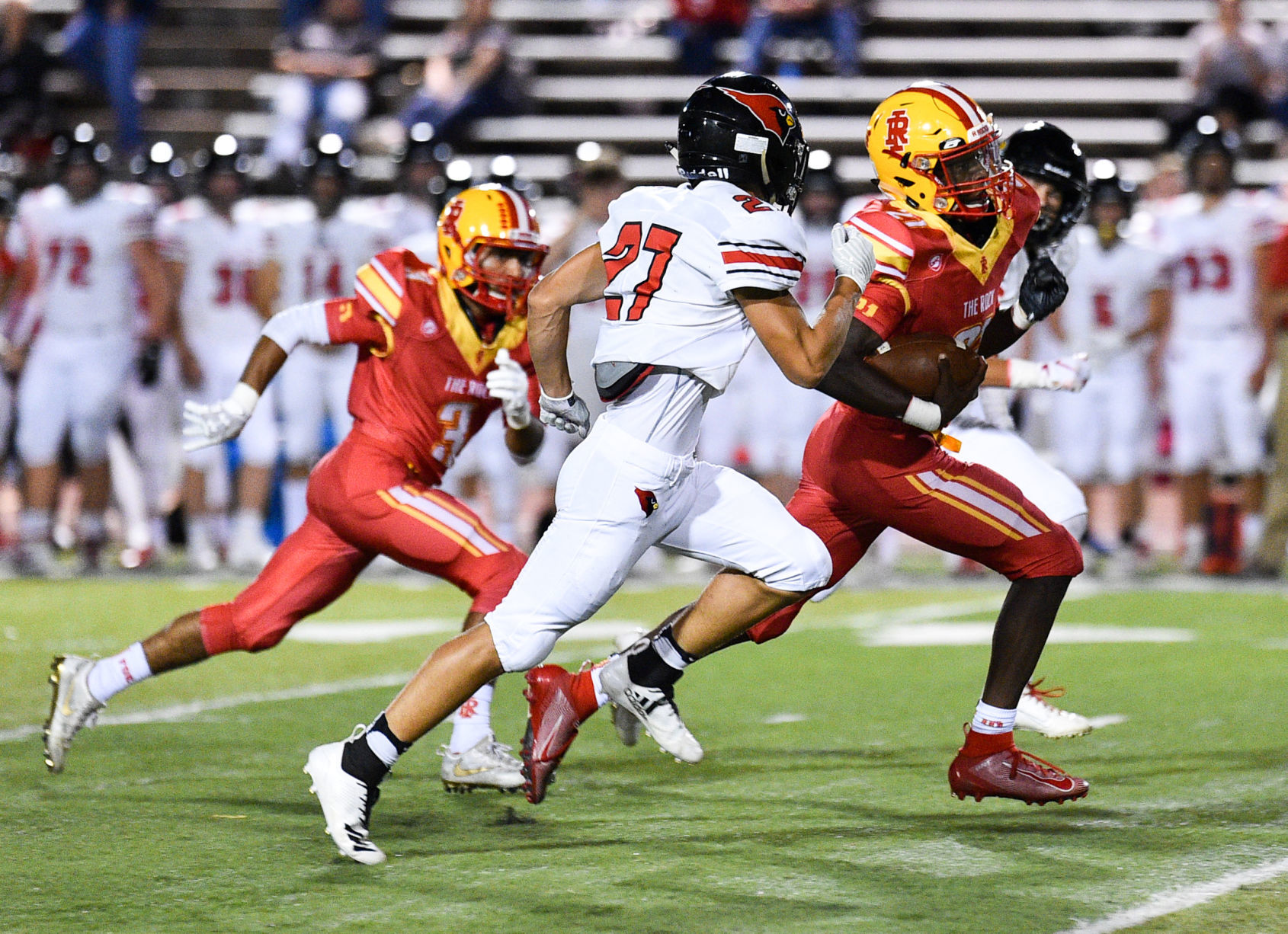 090619-mda-spt-rocky-football-019a.jpg